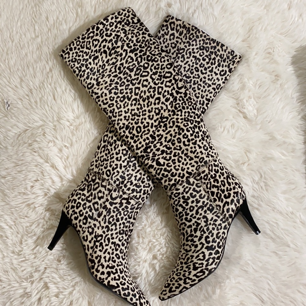 Marc Fisher Ginniely Pointy Boots - Picture 5 of 8